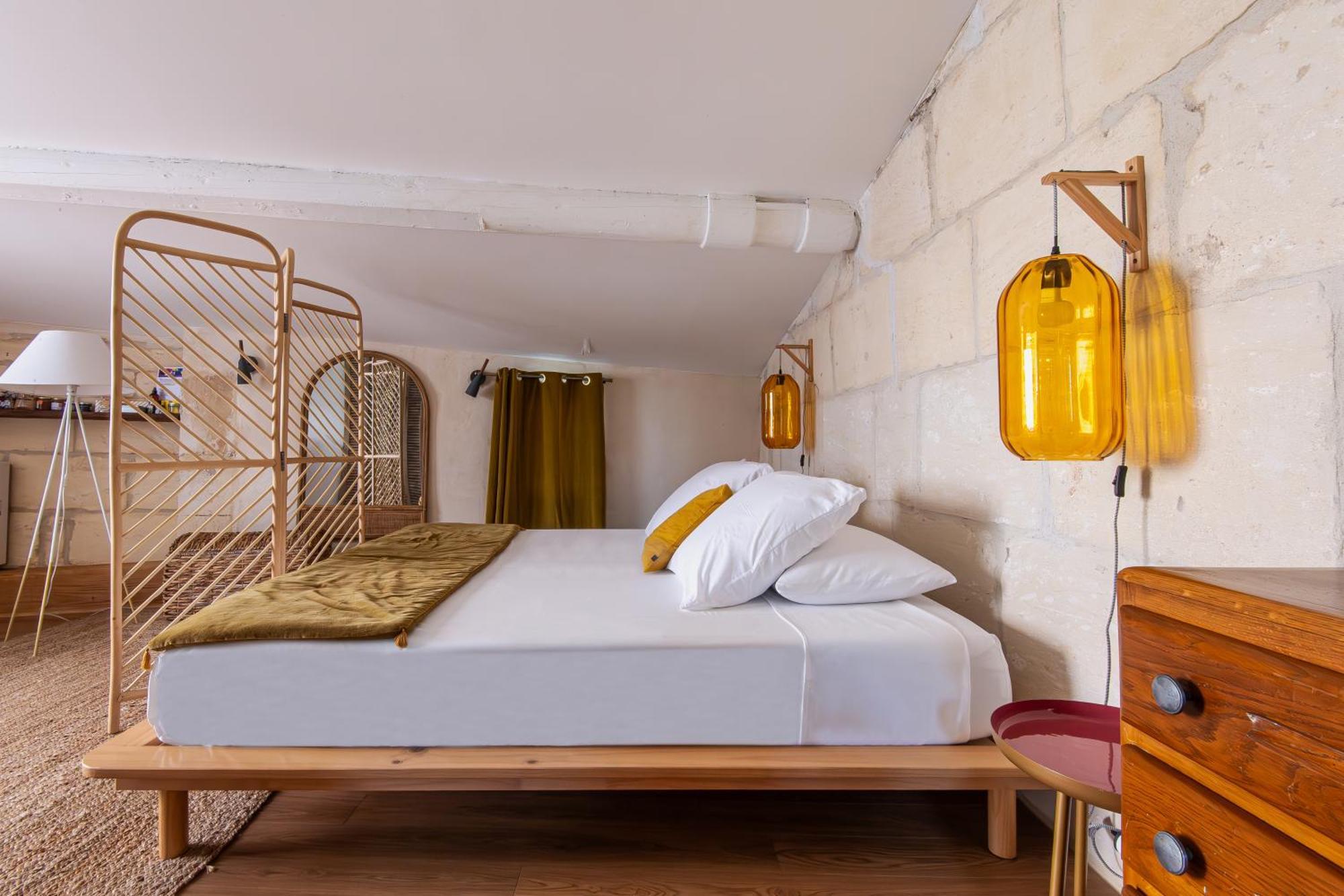 La Madeleine Apartment *